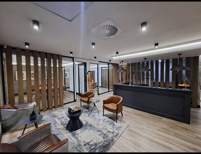 335M² OFFICE FOR SALE IN MELROSE ARCH
